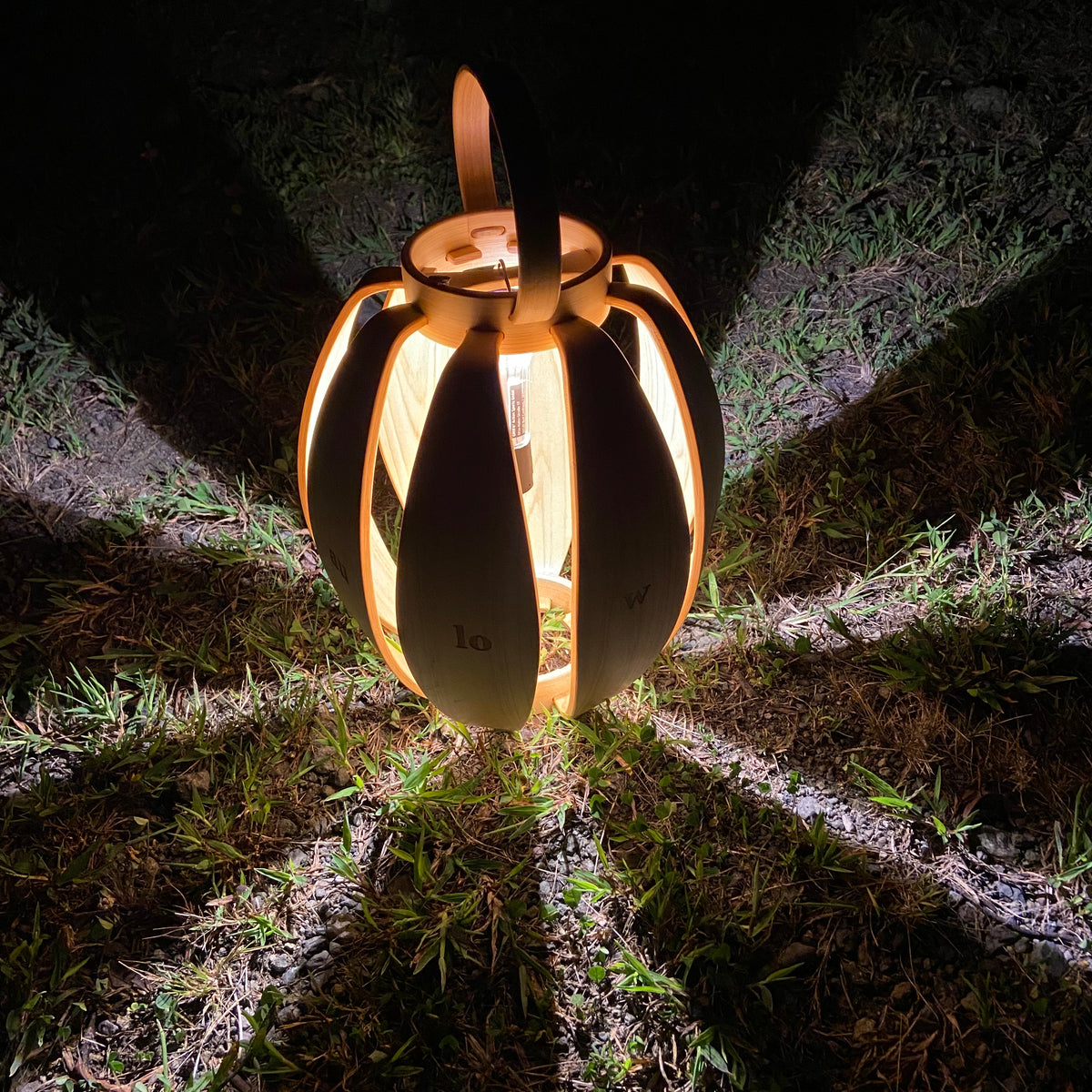 PINEAPPLE WOOD LANTERN – Mt.Paulownia